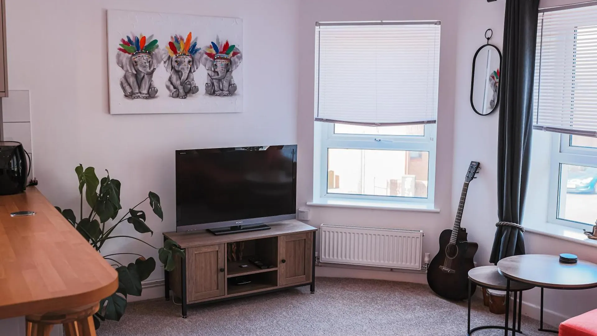 Cosy Stays Cardiff 0*,  Reino Unido